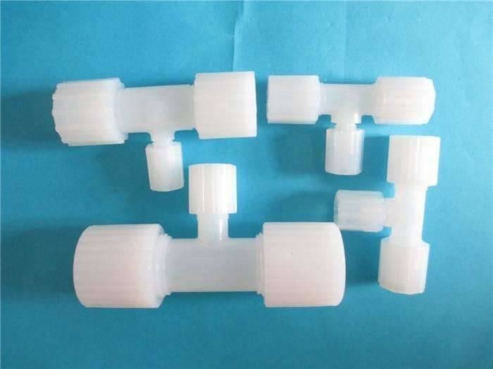 CNC PVDF Polyvinylidene μερών αρσενική σύνδεση νημάτων στολισμάτων φθοριδίου